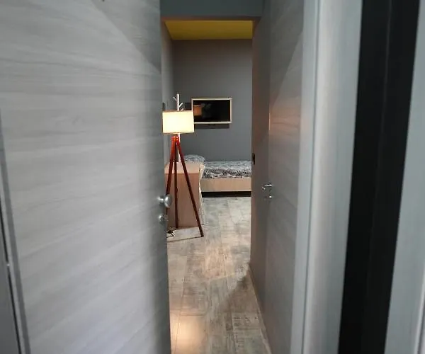 住宿加早餐酒店 Ammare 马里纳斯基亚沃尼亚